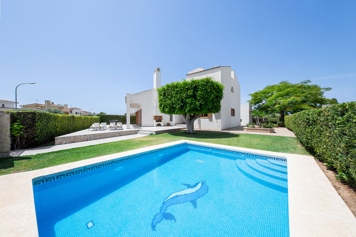 outdoor pool 06